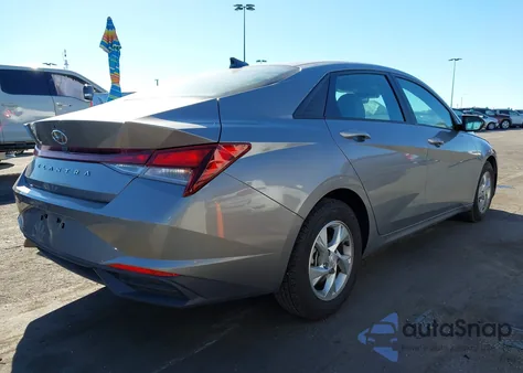 2021 Hyundai Elantra Se z USA, uszkodzony, nr VIN KMHLL4AG9MU195159